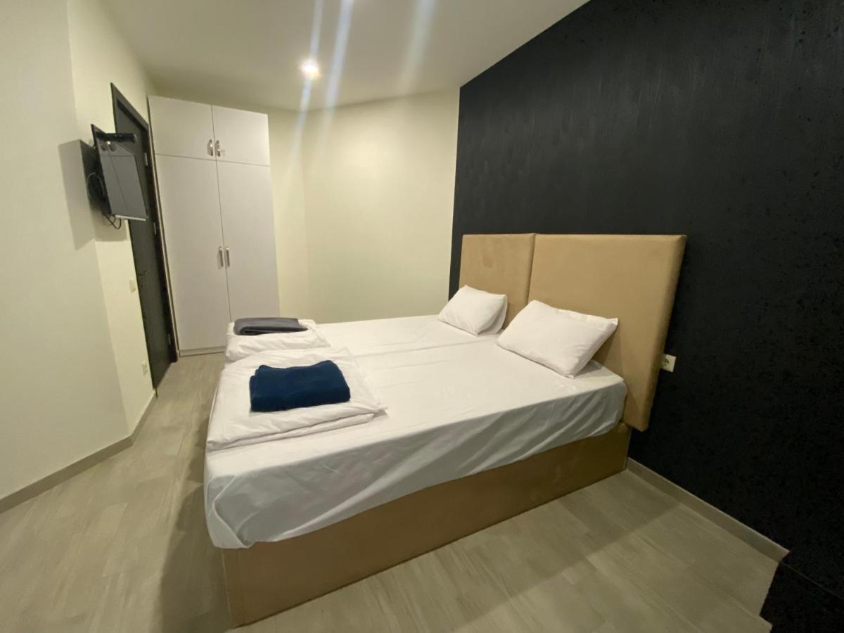 Starhostel Kutaisi Eksteriør bilde