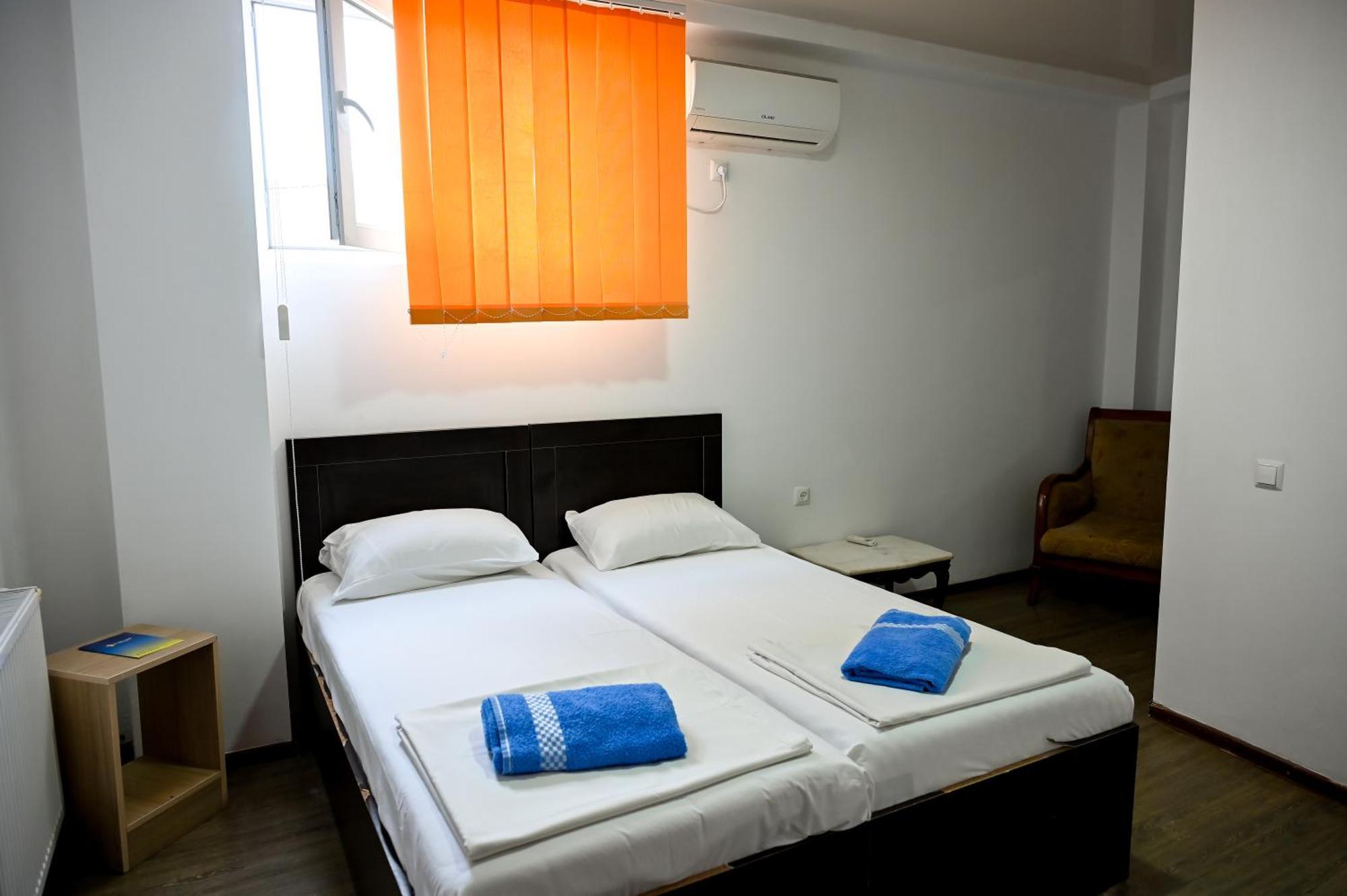 Starhostel Kutaisi Eksteriør bilde