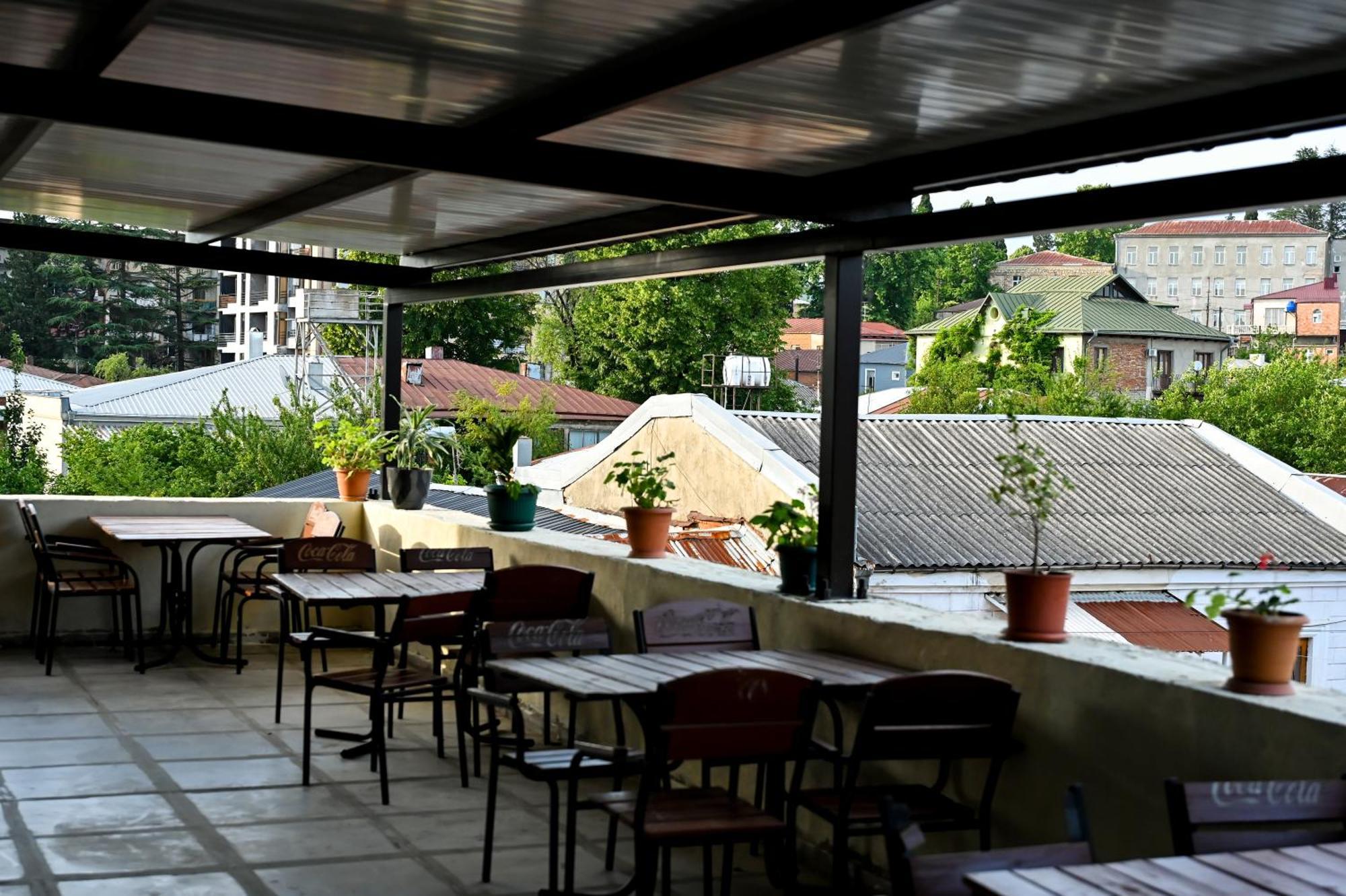 Starhostel Kutaisi Eksteriør bilde